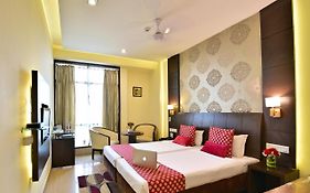 Hotel Surya Plaza Kota 3*